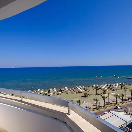 Appartement Lazuli Sea View Beachfront- Ap 61 Larnaca
