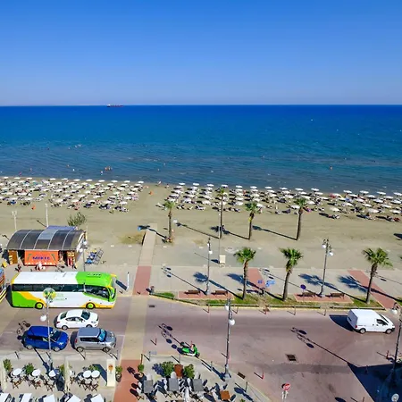 Apartment Lazuli Beachfront 61