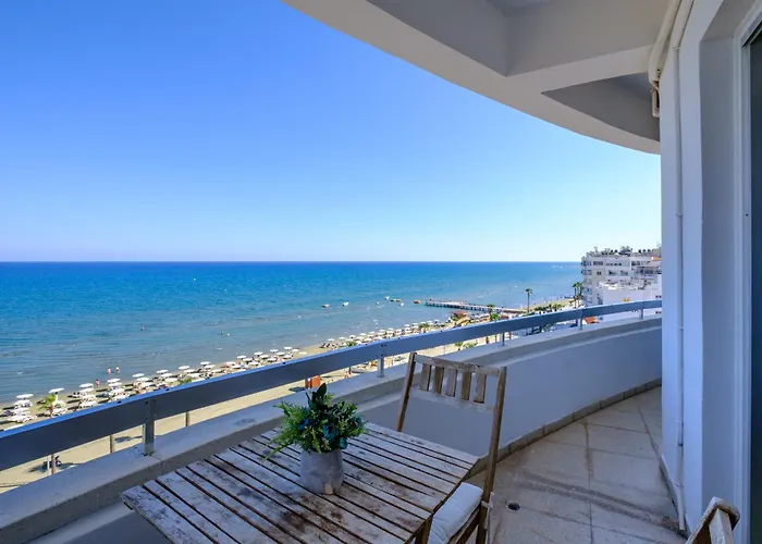 Apartmán Lazuli Sea View Beachfront- Ap 61 *
