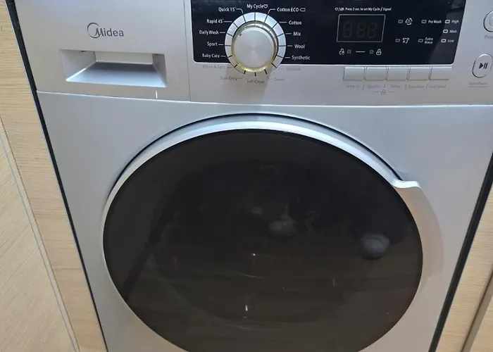 Lazuli Sea View Beachfront- Ap 61 *