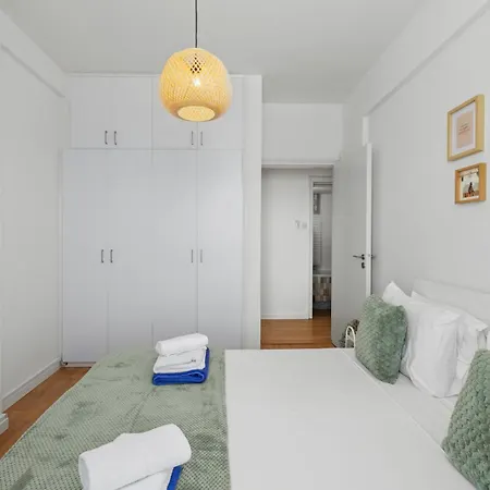 Lazuli Beachfront 61 Apartament *